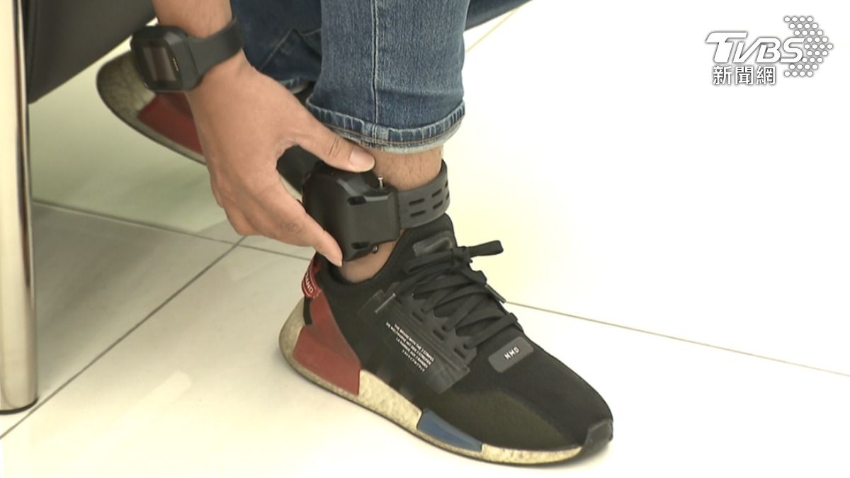 柯文哲配戴電子腳鐶》誰會被科技監控？違規會怎樣？誰在監控？