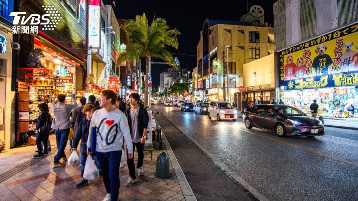 沖繩旅遊注意！日議會通過法案　拚2026年開徵旅遊住宿稅