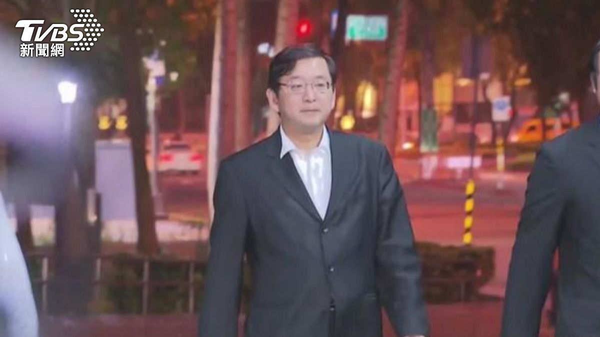 掏空幸福人壽　鄧文聰再判26年罰金9.5億
