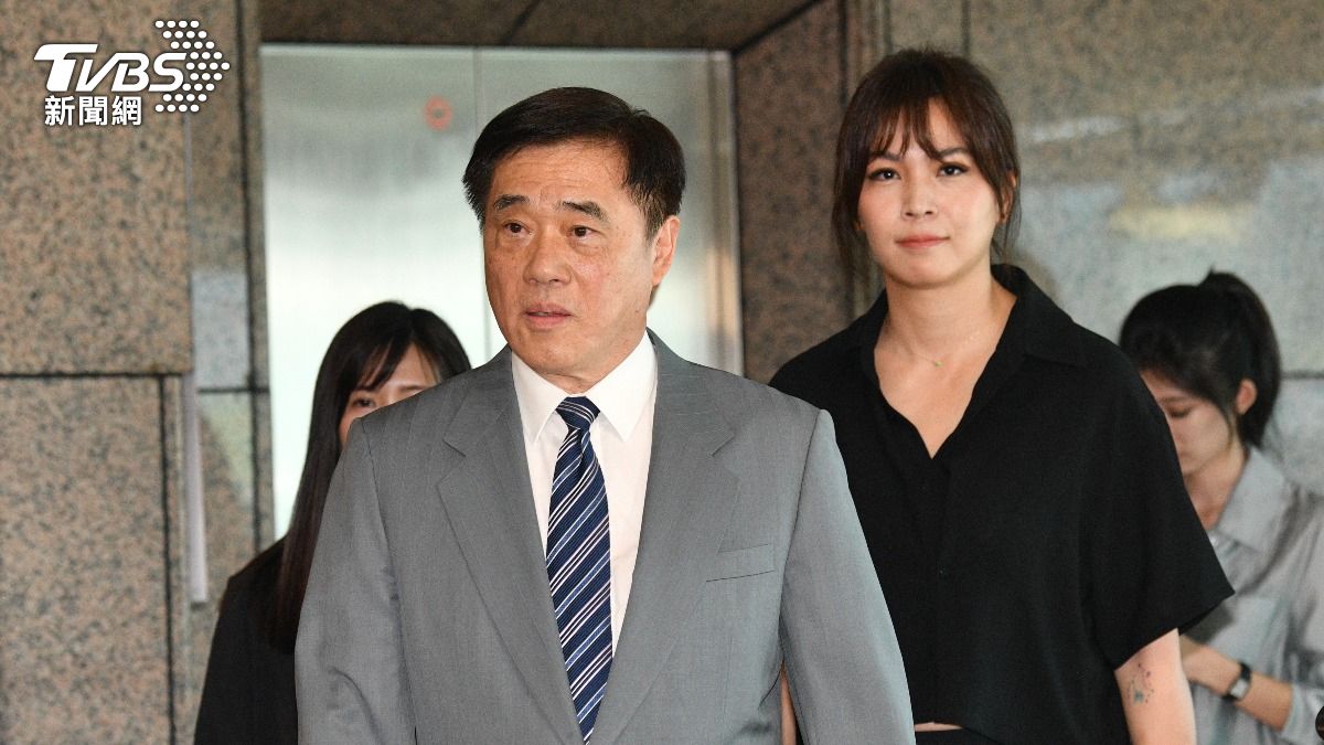 黨員嗆若當選「不邀鄭麗文當副主席就退黨」　郝龍斌直球回應