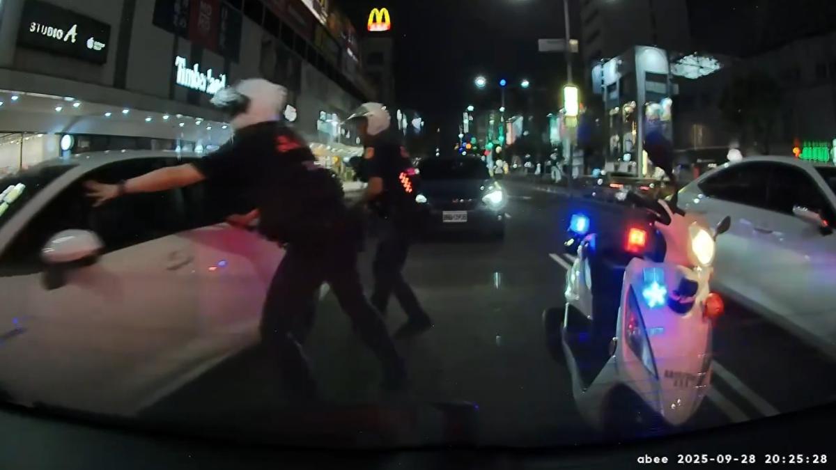 新堀江槍響！違停車拒盤查衝撞　「警連開9槍」畫面曝