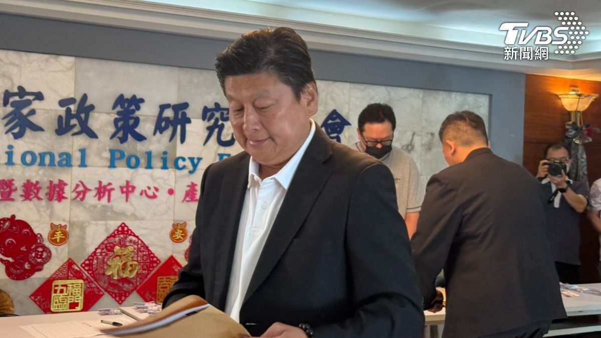 國民黨立法院黨團總召傅崐萁。（圖／陳怡潔攝）