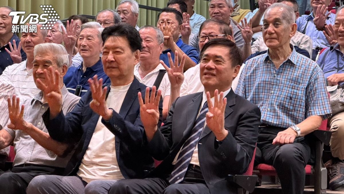 郝龍斌為何選黨魁？趙少康：只因郝柏村「臨終前一句話」