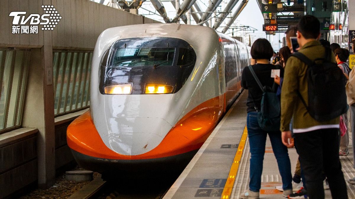 中秋連假台灣高鐵疏運首日載客量逾32萬人次，創下週五最高運量紀錄。（示意圖／shutterstock達志影像）