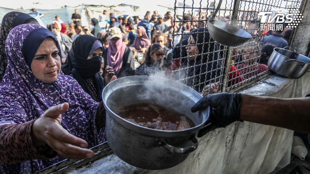 加薩婦女為換取食物等基本物資，被迫出賣肉體。(示意圖，非當事人／達志影像美聯社)