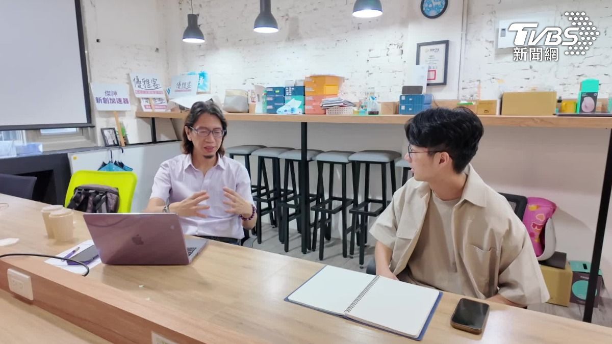 中年族群「斜槓副業」暗藏玄機 專家:危機時刻成保命關鍵│TVBS新聞網