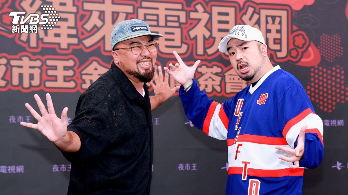 美麗本人和阿達出席金鐘入圍茶會。（圖／趙世平攝）