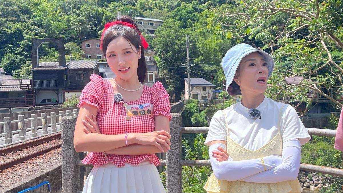 南珉貞（左）槓上楊繡惠。（圖／民視提供）