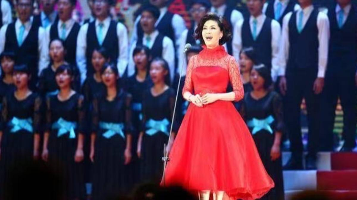 白嘉莉過去曾是雙十國慶國歌領唱。（圖／白嘉莉提供）