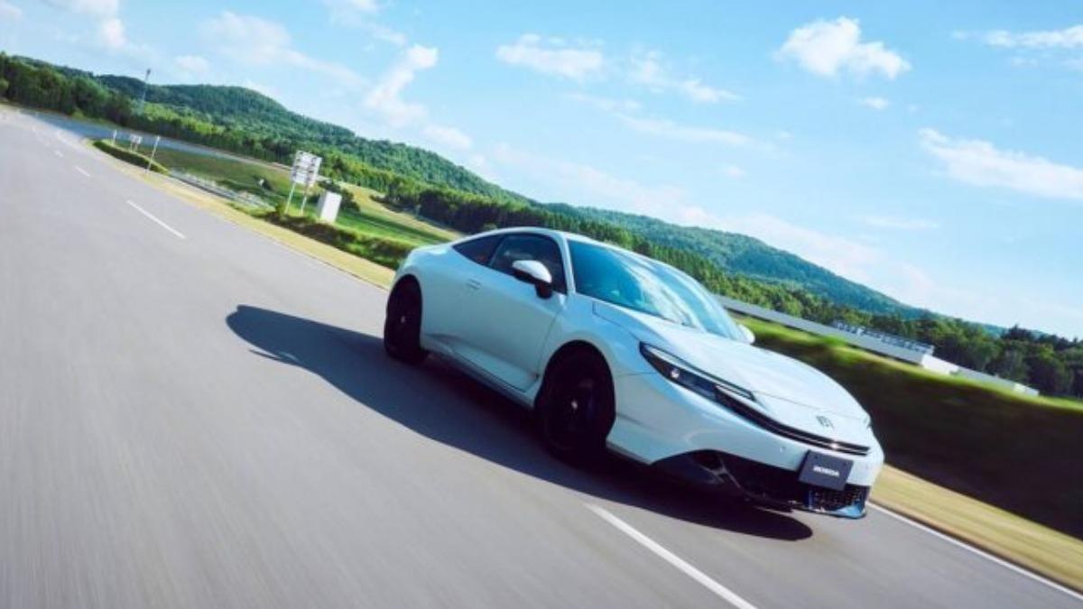 Honda 將全新e:hev油電科技結合經典Prelude跑車外型，完美滿足車主對於懷舊與新能源的要求。（圖／Honda）