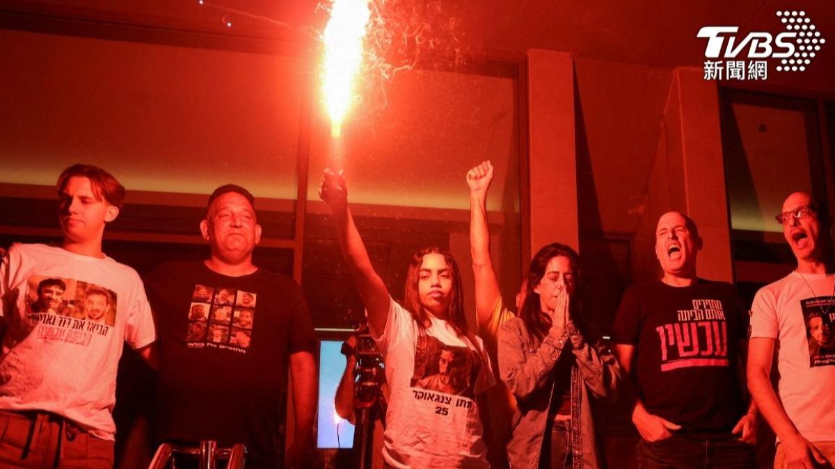 經歷兩年殘酷戰爭，以色列人質家屬也希望川普推動的停火能持續下去。（圖／達志影像路透社）
