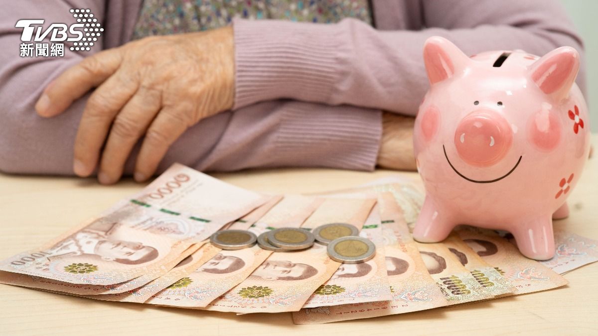 退休金是不少人煩惱的問題。（示意圖／shutterstock達志影像）
