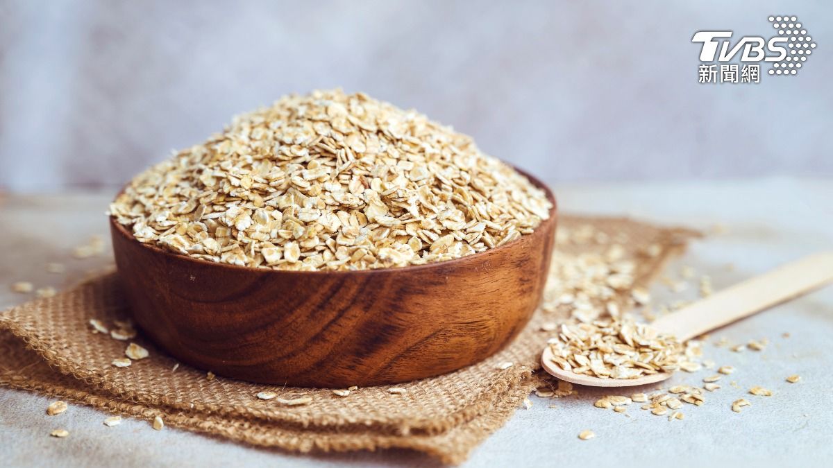 營養師點名燕麥是超級食物中的常青樹。（示意圖／shutterstock達志影像）
