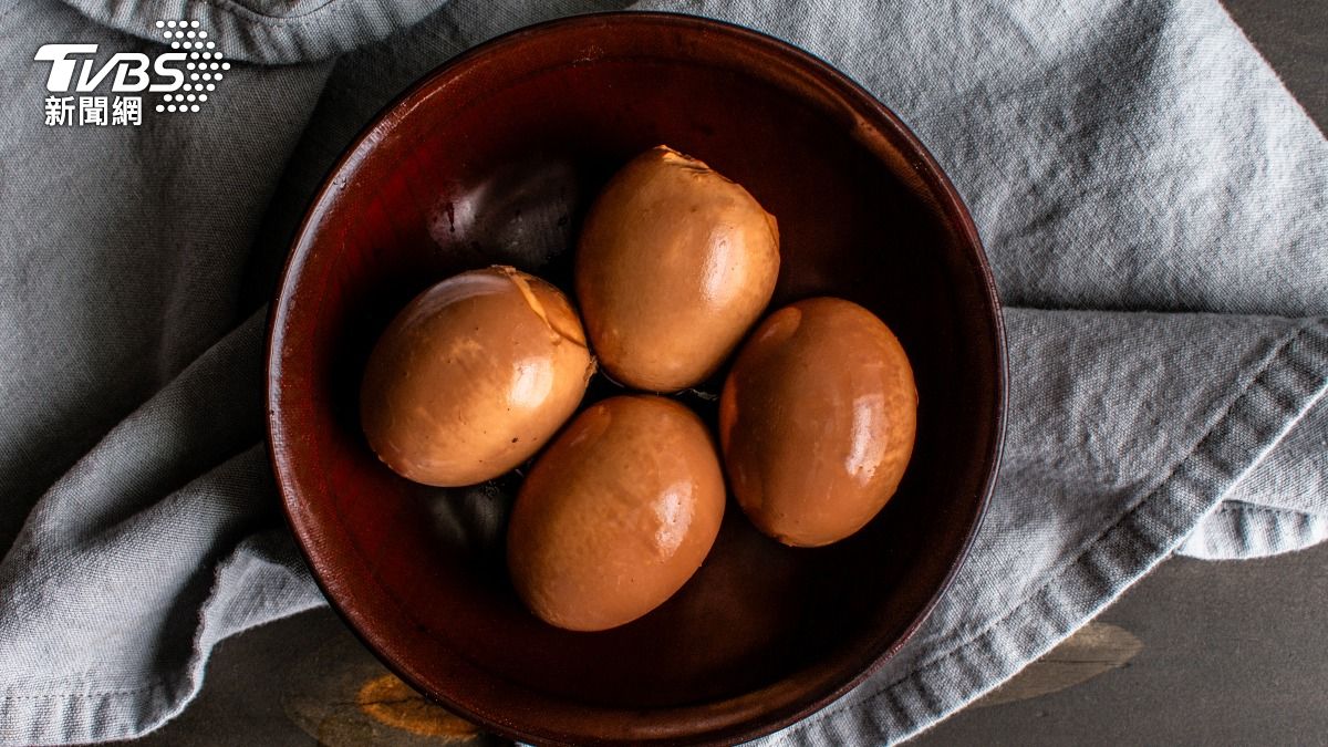 網友分享美廉社的茶葉蛋不但便宜還很好吃。（示意圖／shutterstock達志影像）