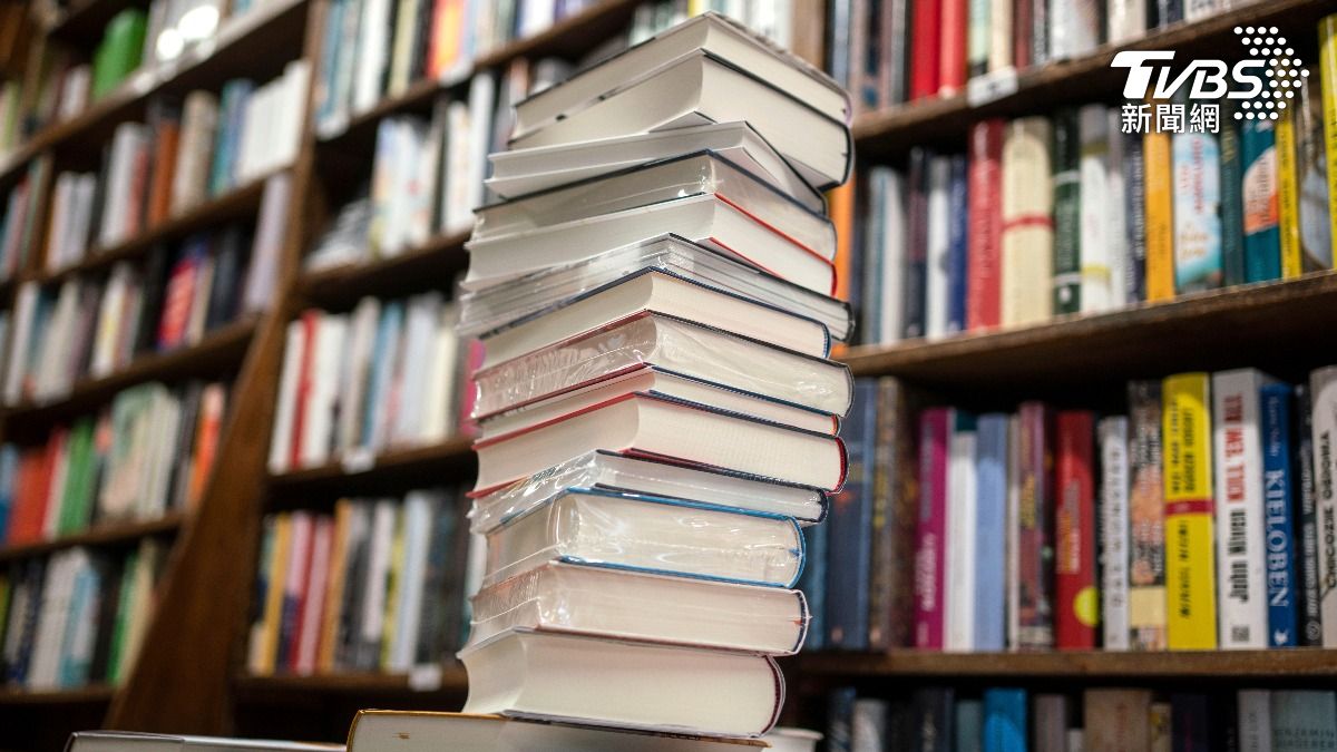 這間書店開在水塔裡？全球最有個性的閱讀角落