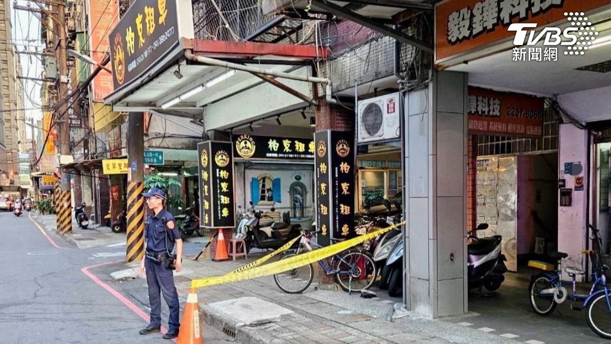 新北市板橋區昨（15）日下午4時許發生一起墜樓案。（圖／TVBS）