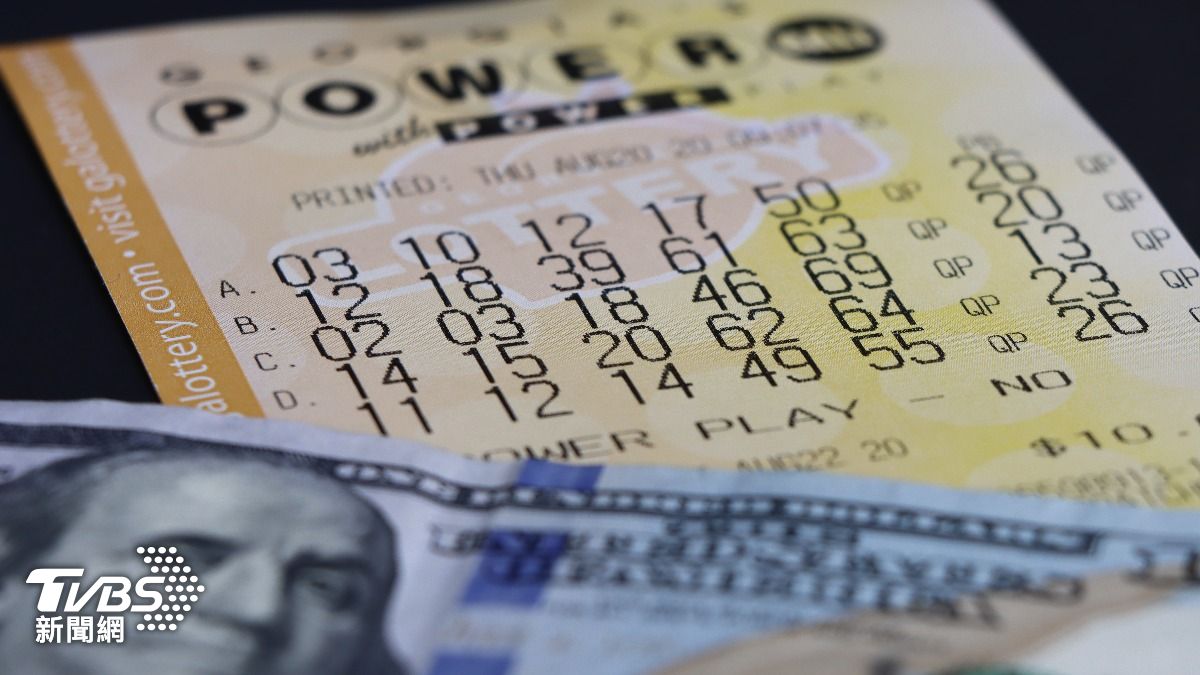 美國一名女子以ChatGPT產生的號碼購買威力球（Powerball）彩券，贏得10萬美元。　（示意圖／達志影像Shutterstock）