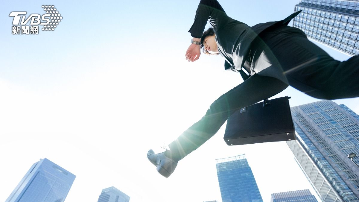 經歷風雨更強大！3星座「越挫越勇」　TOP1超暖利己又利他