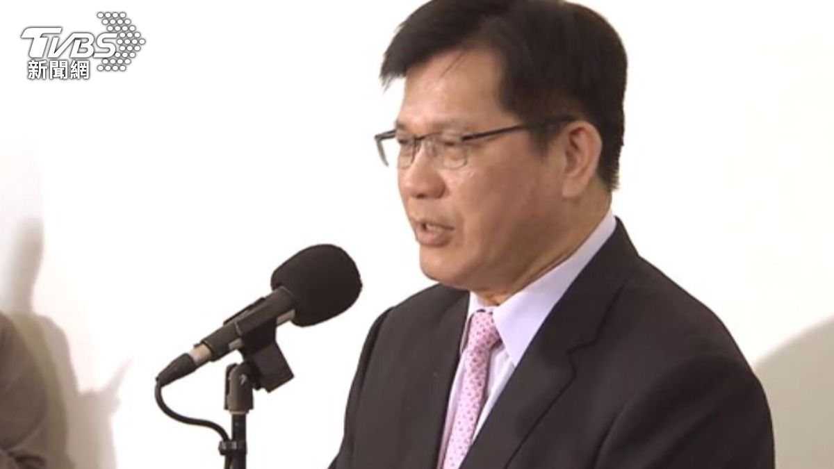 外交部長表態挺林岱樺臉書遭灌爆 林佳龍今仍喊:支持她