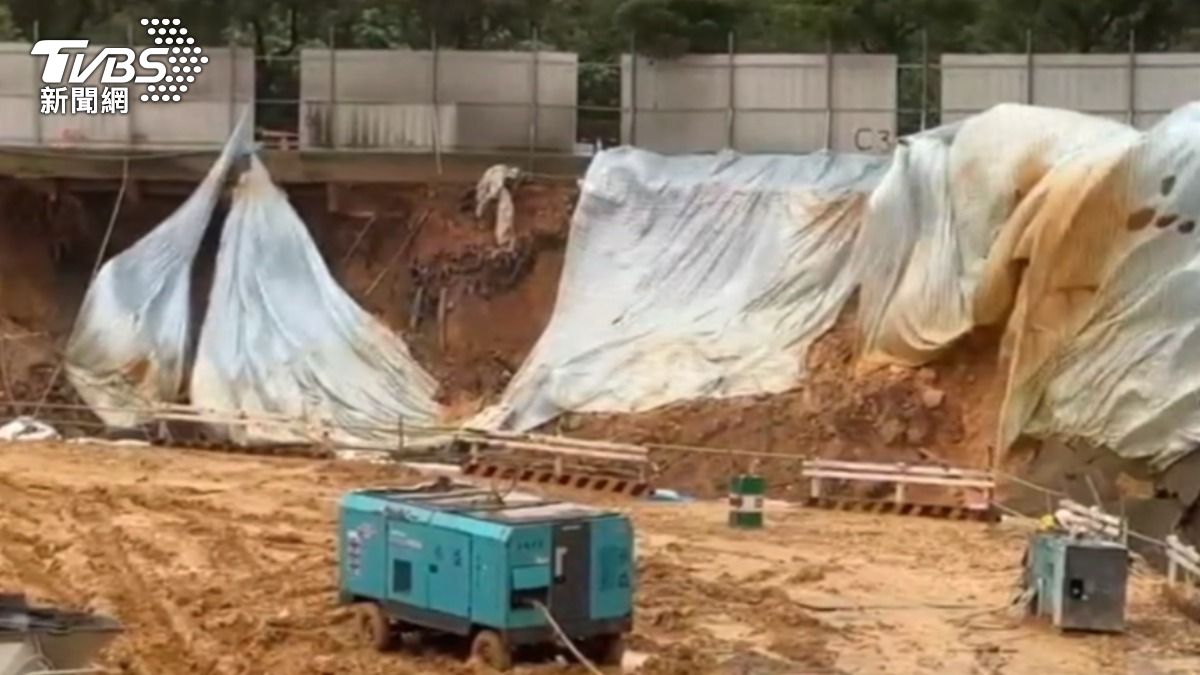 桃園連日豪大雨　龜山兩處社會住宅工地崩塌