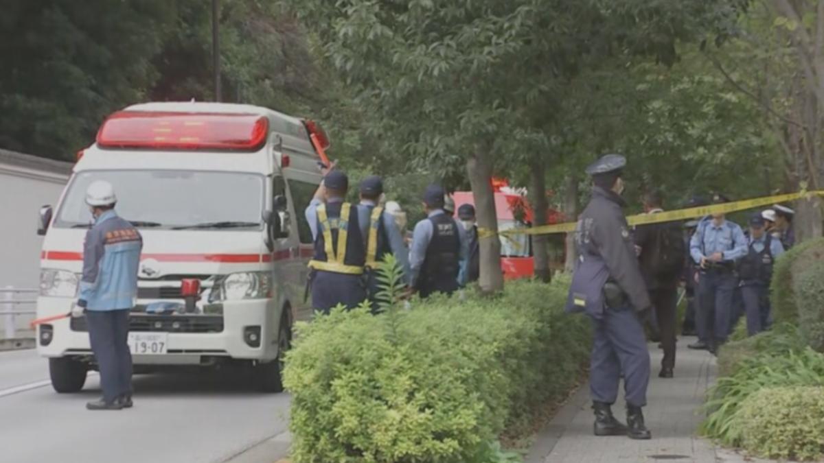 快訊／東京美國大使館附近濺血！男突持刀攻擊　機動隊員受傷