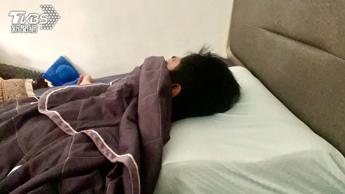 睡多久不如睡得準！研究：固定睡眠時間　降五成死亡風險