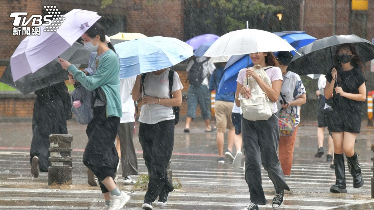 天氣/真「下到發霉」!共伴效應雨炸一週 北市1地破2000毫米