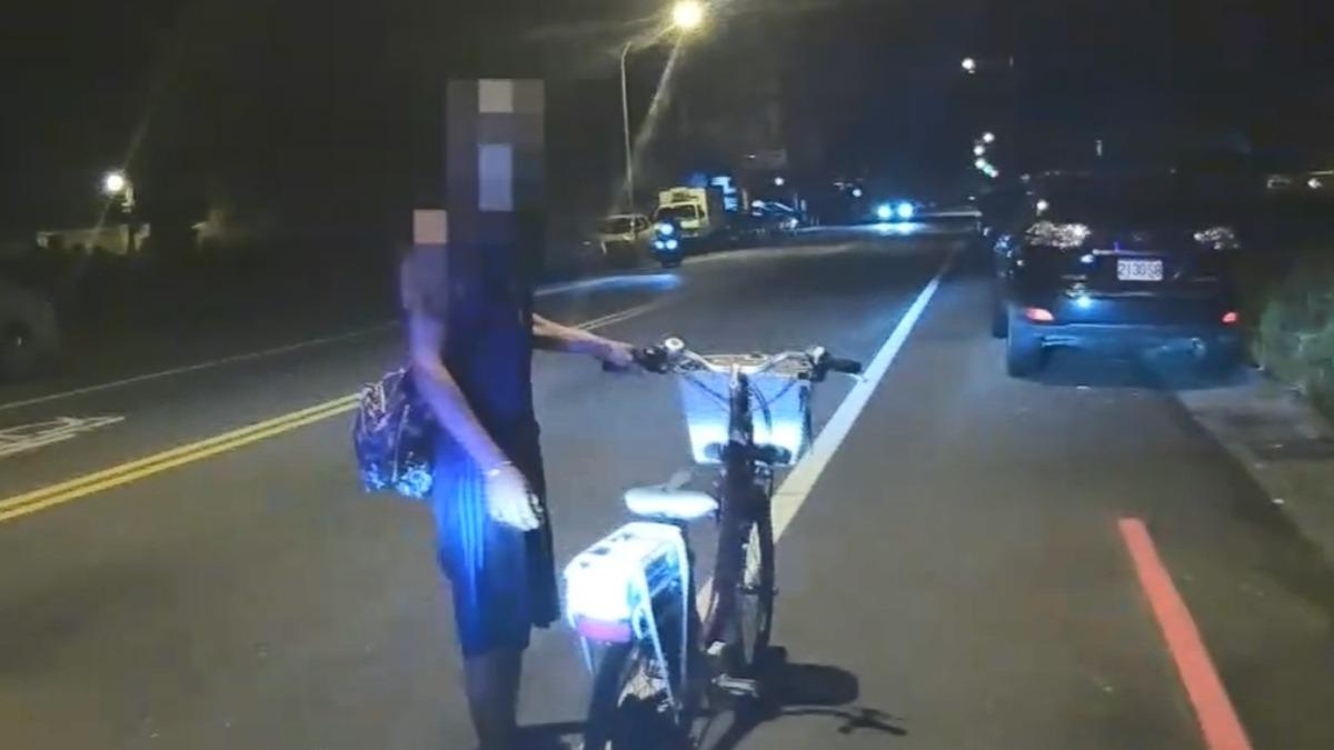 抓到白色粉末!車尾燈不亮遭攔「查獲毒品」 竟稱「治頭痛用」