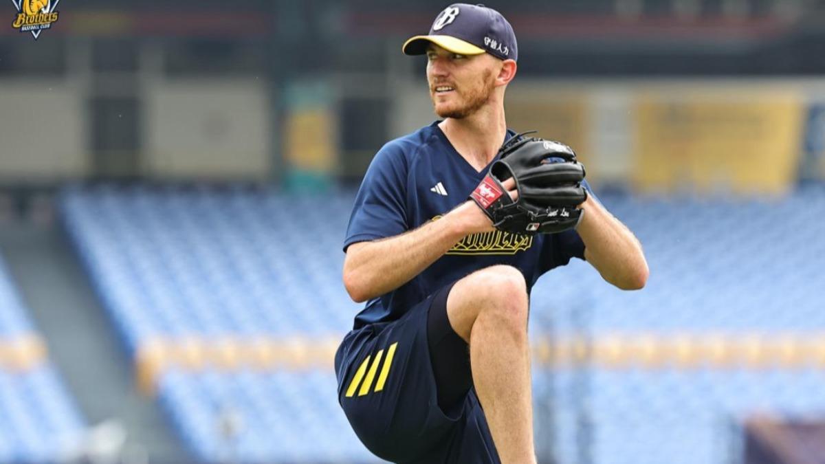 台灣大賽/背水一戰!黃衫軍安打串連逆轉超前 1局兄弟3:1桃猿