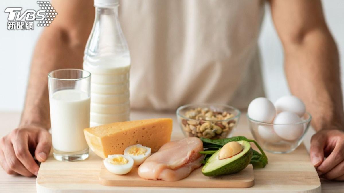 增肌不只靠健身！營養師激推「8天然食物」　吃出線條感