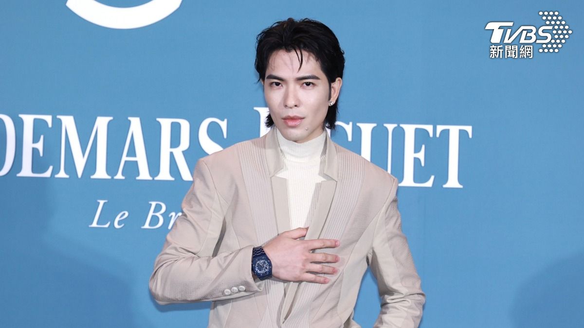 直擊/王子偷吃粿粿! 老闆蕭敬騰帶Summer現身:錯過很難收回