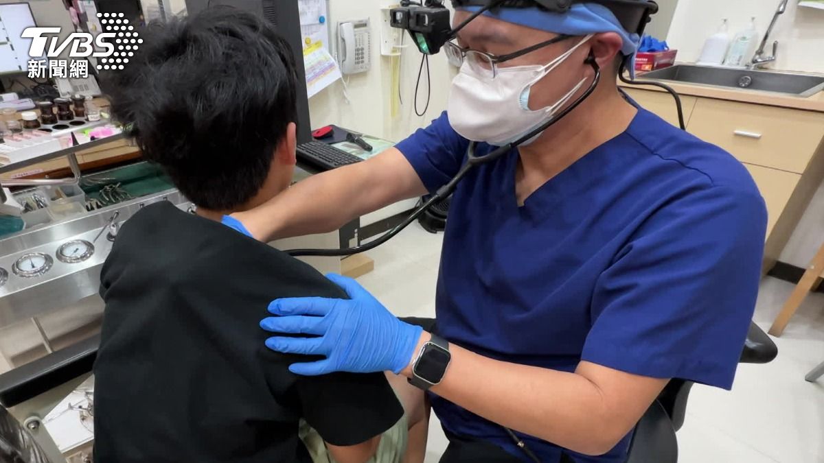 季節咳嗽大爆發！「2週狂咳睡不著」　2族群恐變肺炎