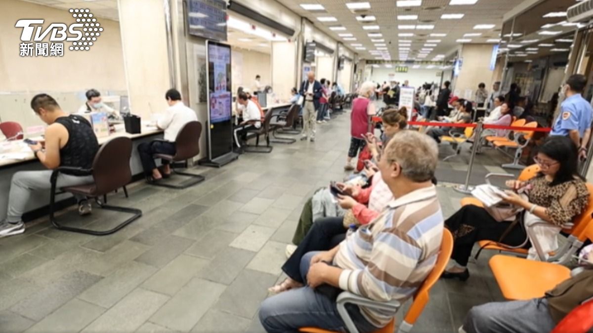 退休再往後！老年年金明年提高1歲　65歲才能領