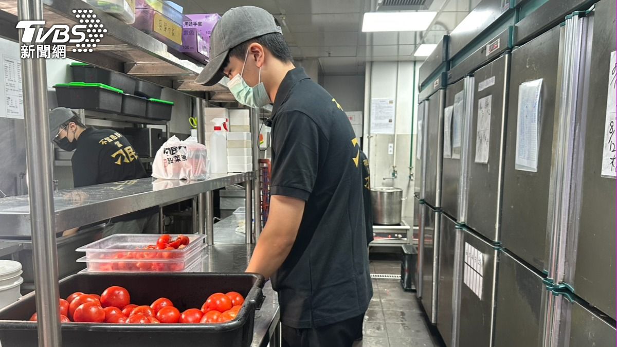 失業率25年新低卻暗藏危機！工時不足創新高　「這類人」生活更困難