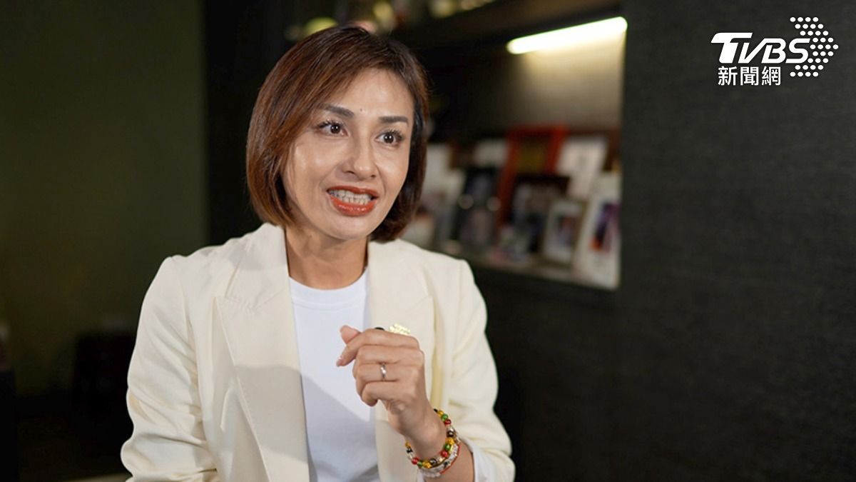 接的是糖?還是棒?邱議瑩的高雄之戰 從「三歲」開始