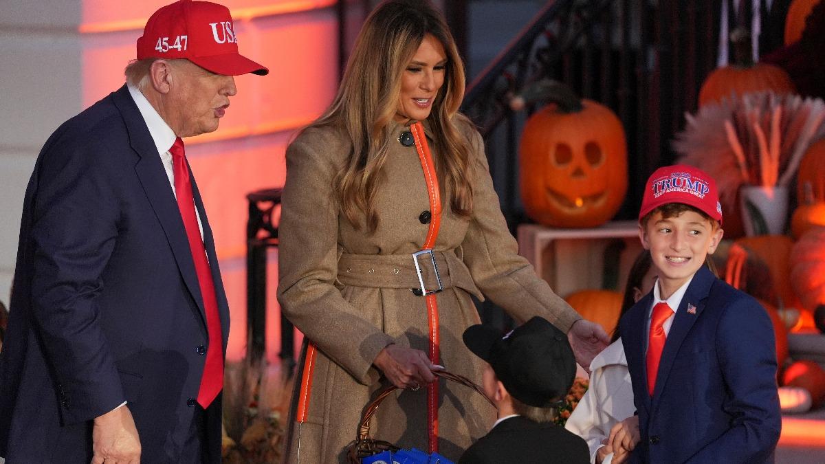 會習後急返美 川普趕赴萬聖節活動發糖