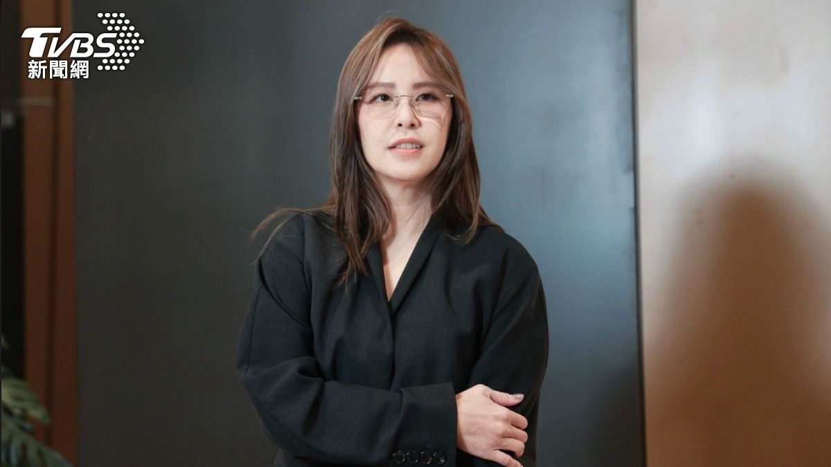 獨/粿粿不倫王子「同遊美國」! 黃小柔曝人妻真實心聲:怎麼可能去兩週