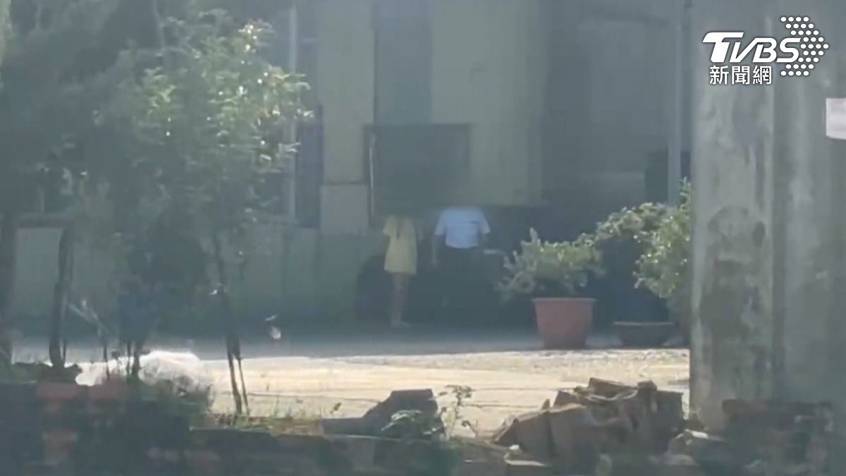 控「老密醫」私售抗生素！女兒駁：無醫師、僅賣保健食品