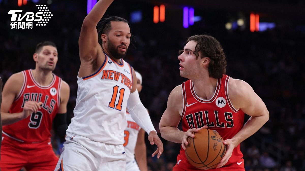 吉迪空砍23分12籃板12助攻大三元，尼克靠三分雨以12分差氣走公牛。（圖／達志影像路透社）