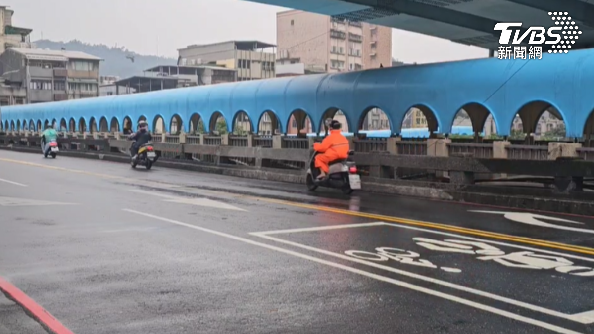 經典場景要消失？「舒淇橋」要拆或保留　居民意見不同