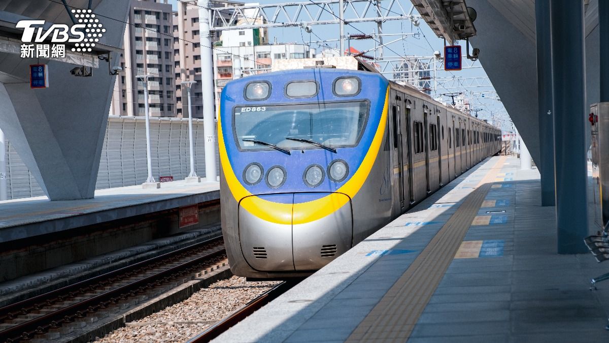 考題「趴在鐵軌聽火車來」網瘋傳！台鐵小編急留言：千萬不要