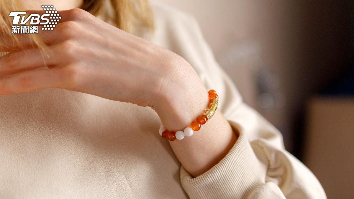 開運風潮快跟上!10大人氣水晶飾品一次看 時尚與療癒兼具