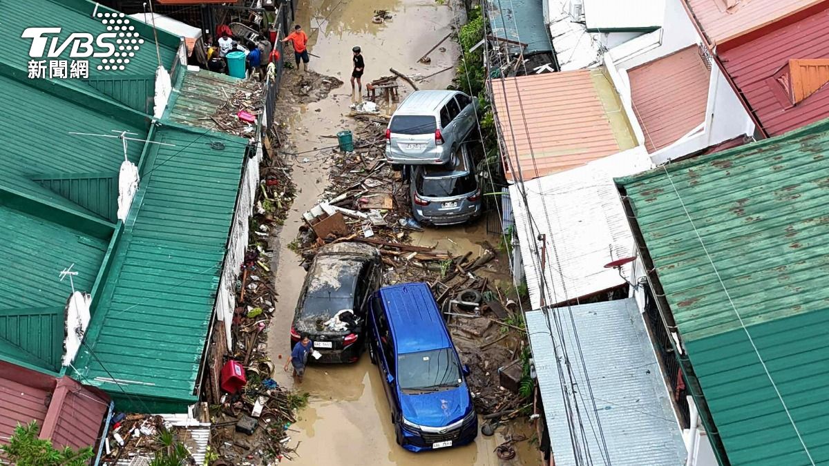 颱風「海鷗」狂襲菲律賓中部！　洪水釀逾52死　宿霧震後雪上加霜