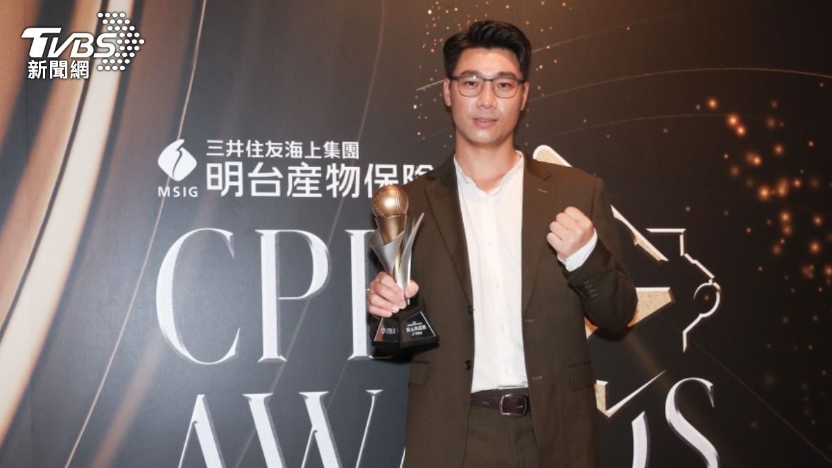 中職／李振昌「肩內入鋼釘鋼片」奮戰整個球季！獲東山再起獎