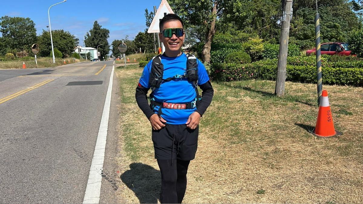 公益版大甲媽行腳！他金門走150公里助社福　徒步環台再出發