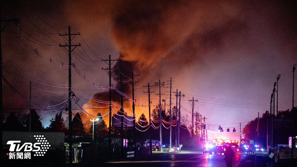 UPS墜機12死！肯塔基州進入緊急狀態　燃油外洩如「下油雨」