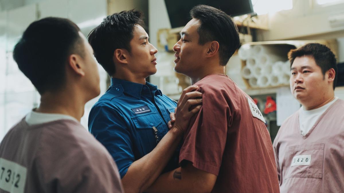 欠賭債遭威脅切掉!陳澤耀賣身入監服務黑道老大 險遭楊祐寧伸舌強吻