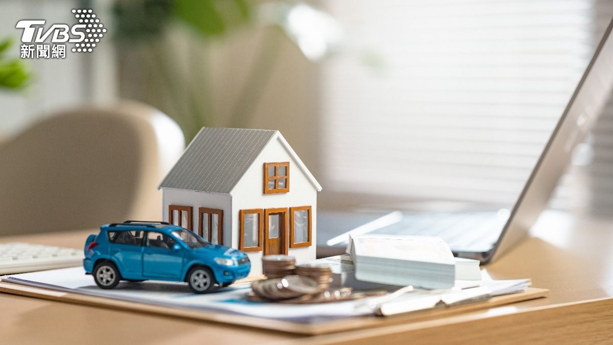 月薪4.7萬家裡4間房！他糾結買車or買房　網喊：先享受人生