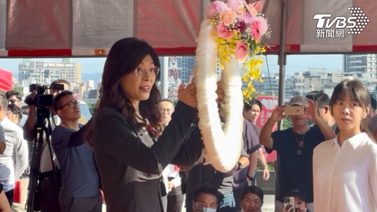 追思白恐「共諜」 鄭麗文:不能再憂讒畏譏