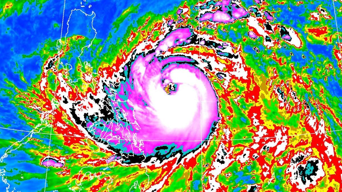 天氣/鳳凰沒到先發威!北東週一「豪雨彈輪轟」 這天進入搖滾區